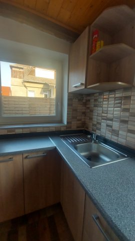 Kiadó téglalakás, albérlet, IV. kerületben, Újkisház utcában