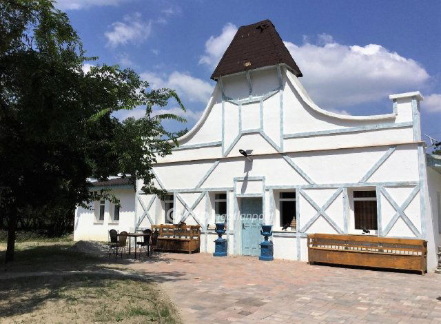 Eladó családi ház, Mocsán 285 M Ft, 8 szobás