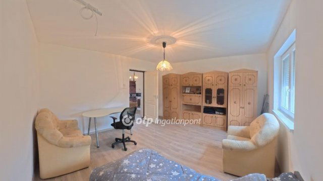 Eladó családi ház, Gelejen 33 M Ft, 1+2 szobás