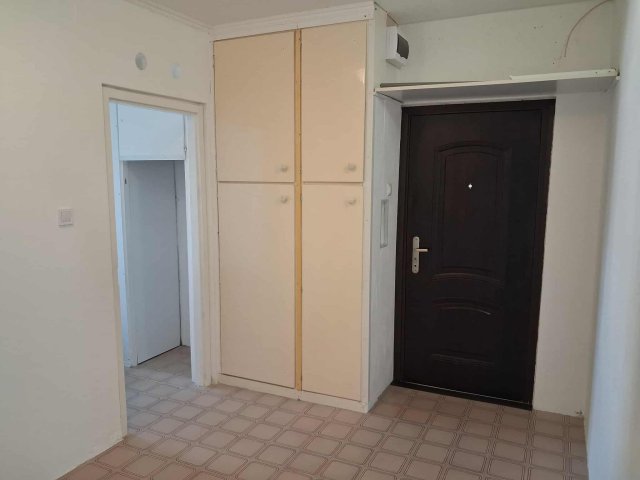 Kiadó téglalakás, albérlet, III. kerületben, Jós utcában