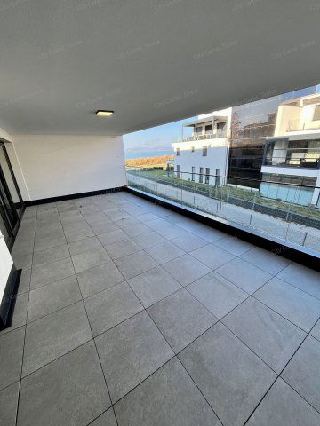 Eladó téglalakás, Balatonszemesen 129.9 M Ft, 3 szobás