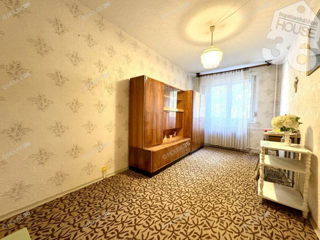 Eladó panellakás, Kecskeméten 47.4 M Ft, 2 szobás