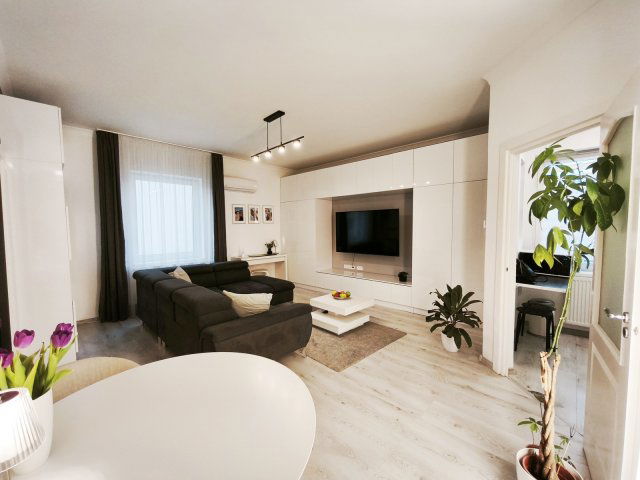 Eladó téglalakás, Nyíregyházán 52.8 M Ft, 1 szobás