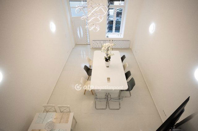 Eladó téglalakás, Budapesten, V. kerületben 94.9 M Ft, 2 szobás