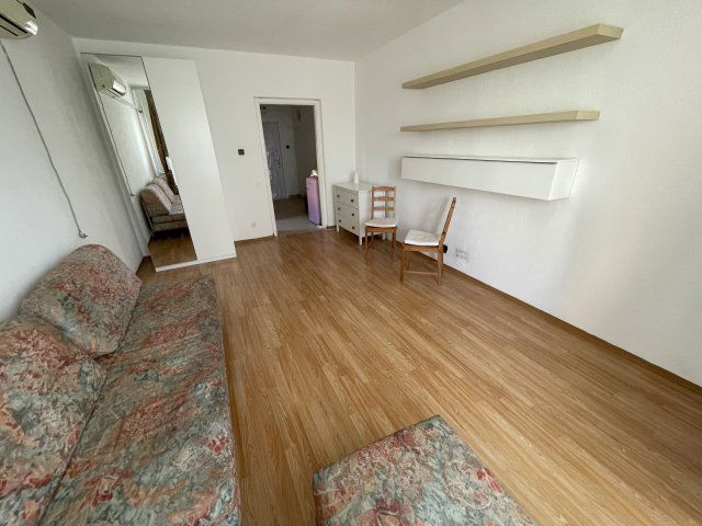 Kiadó panellakás, albérlet, Budapesten, III. kerületben