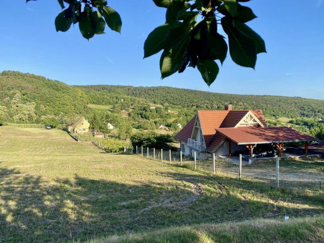 Eladó családi ház, Rezin 109 M Ft, 3 szobás