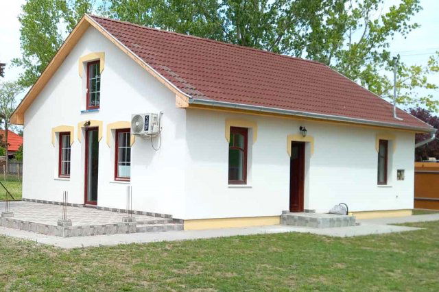 Eladó családi ház, Abonyban 44.9 M Ft, 2 szobás