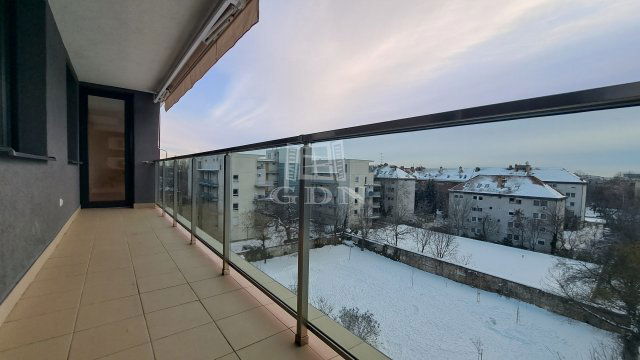 Eladó téglalakás, Budapesten, XIV. kerületben 168 M Ft, 4 szobás