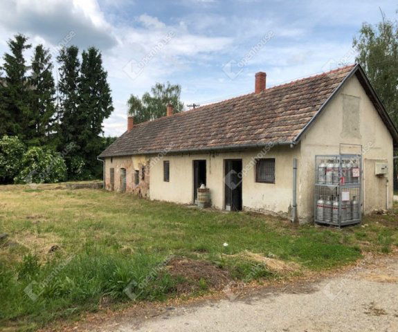 Eladó családi ház, Pölöskén 6.9 M Ft, 3 szobás