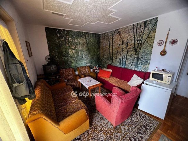 Eladó nyaraló, Szihalmon 29 M Ft, 2+1 szobás