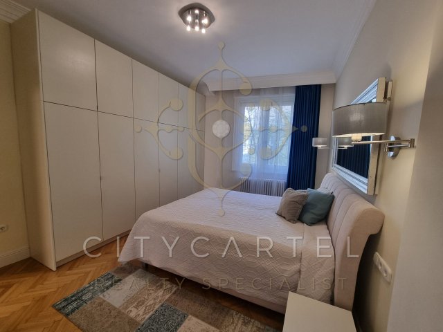 Kiadó téglalakás, albérlet, Budapesten, V. kerületben, 3 szobás