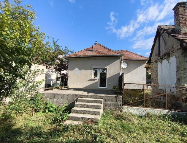 Eladó családi ház, Veresegyházon, Csokonai utcában 62.5 M Ft