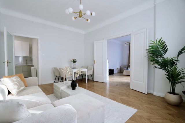 Eladó téglalakás, VII. kerületben, Wesselényi utcában