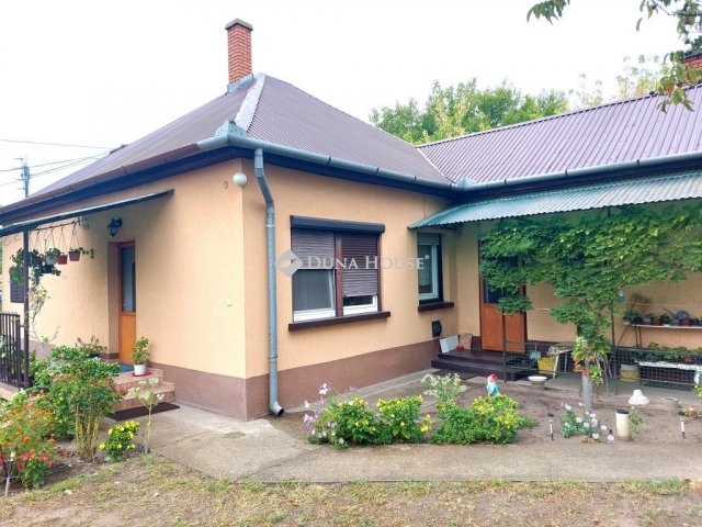 Eladó családi ház, Orgoványon 37.5 M Ft, 3 szobás