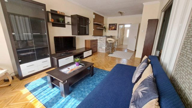 Kiadó téglalakás, albérlet, Debrecenben 200 E Ft / hó, 2 szobás