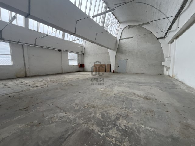 Eladó ipari ingatlan, Szigetszentmiklóson 57 M Ft
