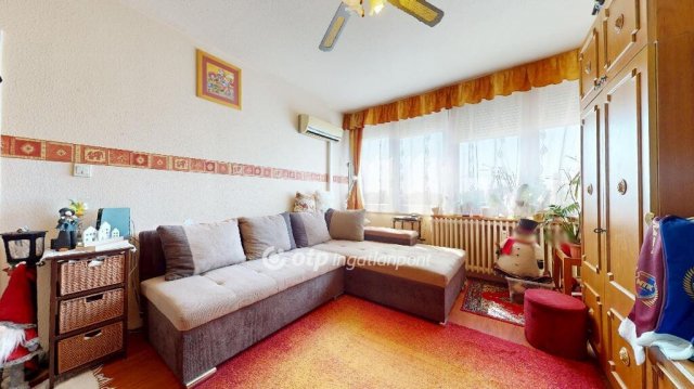 Eladó panellakás, Mátészalkán 33.5 M Ft, 1+1 szobás