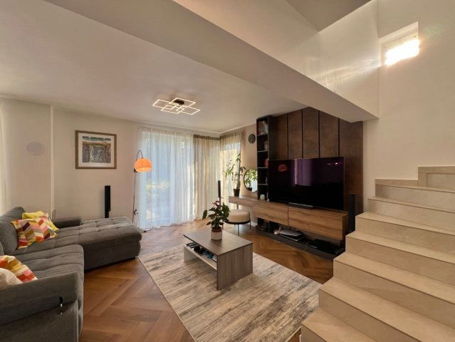 Eladó családi ház, Kaposváron 112.9 M Ft, 4 szobás