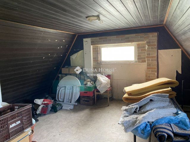 Eladó nyaraló, Cserkúton 25.99 M Ft, 3 szobás