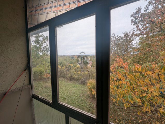Eladó nyaraló, Balatonkenesén 42 M Ft, 3 szobás