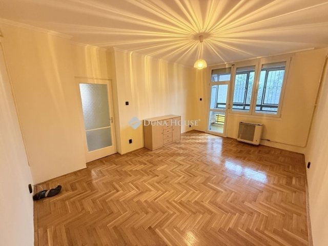 Eladó téglalakás, Budapesten, XXI. kerületben 72.5 M Ft