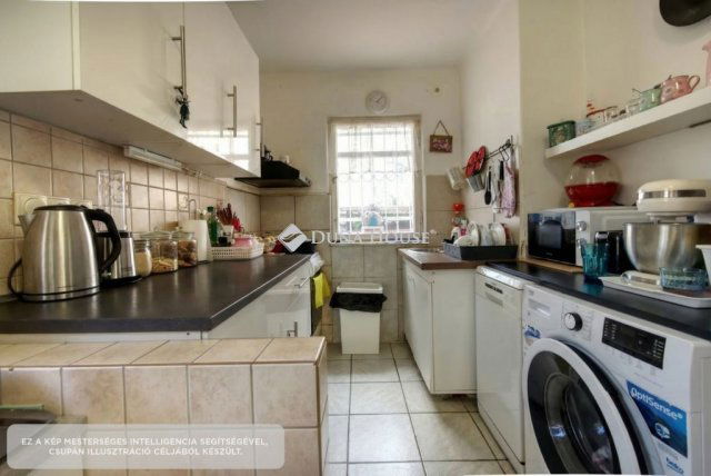 Eladó családi ház, Budakeszin 71.573 M Ft, 3 szobás