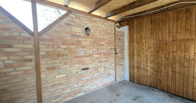 Eladó családi ház, Szántódon 159 M Ft, 7 szobás