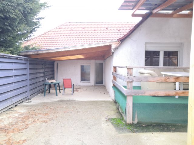 Eladó hotel, Pilisborosjenőn, Vár utcában 219 M Ft, 14 szobás