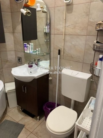 Eladó téglalakás, Budapesten, VIII. kerületben 66 M Ft, 3 szobás