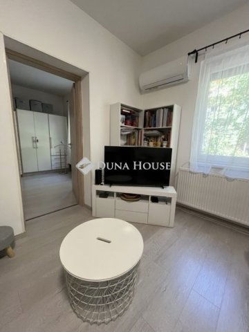 Eladó családi ház, Budapesten, X. kerületben 65 M Ft, 3 szobás