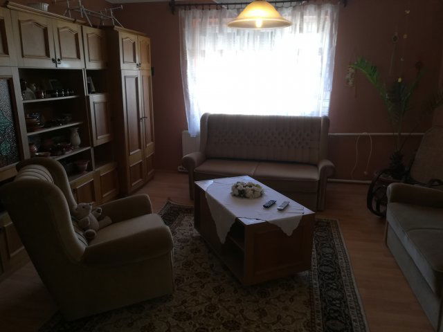 Eladó családi ház, Nyíregyházán 23.9 M Ft, 3 szobás