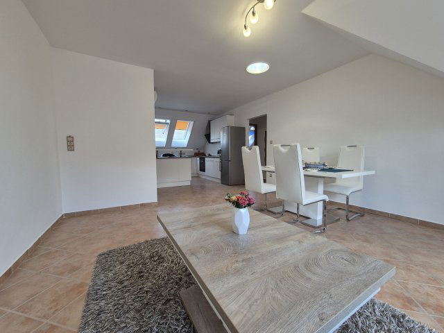 Eladó téglalakás, Győrött 71.49 M Ft, 3 szobás