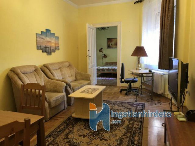 Kiadó téglalakás, albérlet, Debrecenben 220 E Ft / hó