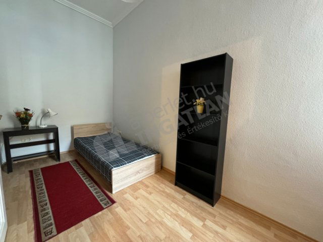 Eladó téglalakás, Budapesten, IX. kerületben, Telepy utcában