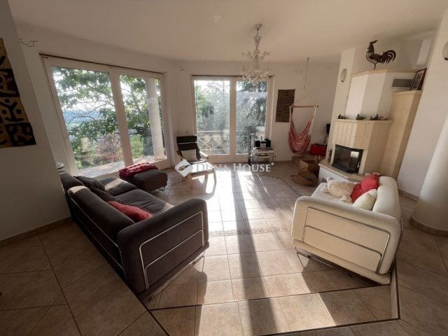 Eladó családi ház, Gödöllőn 169 M Ft, 7 szobás