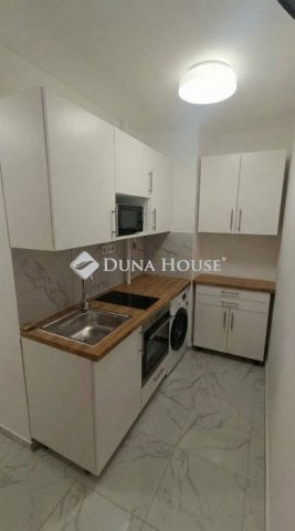 Eladó panellakás, Budapesten, XV. kerületben 55 M Ft, 2 szobás