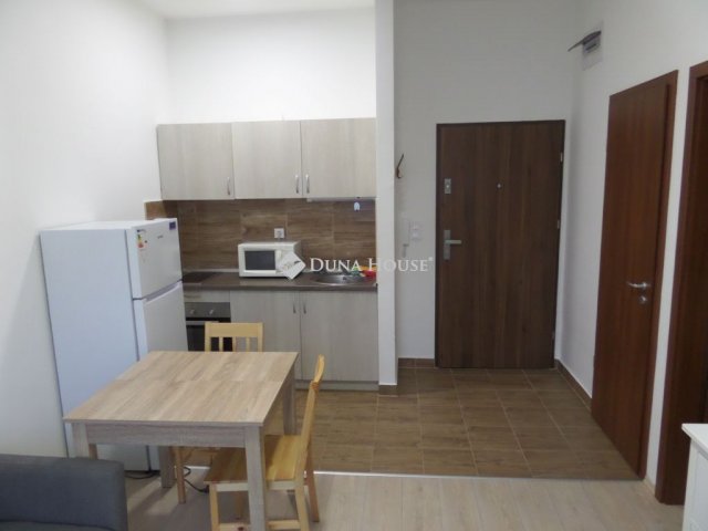 Kiadó téglalakás, albérlet, Nyíregyházán 140 E Ft / hó