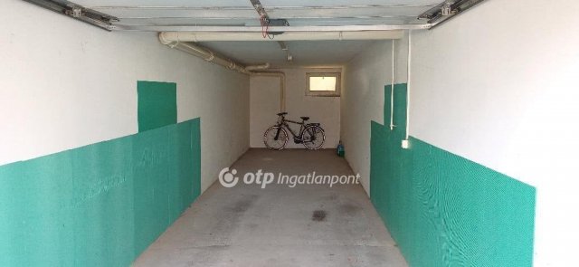 Eladó téglalakás, Budapesten, III. kerületben 115 M Ft, 2 szobás