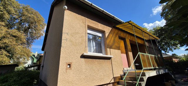 Eladó családi ház, Budapesten, XVIII. kerületben 129.9 M Ft