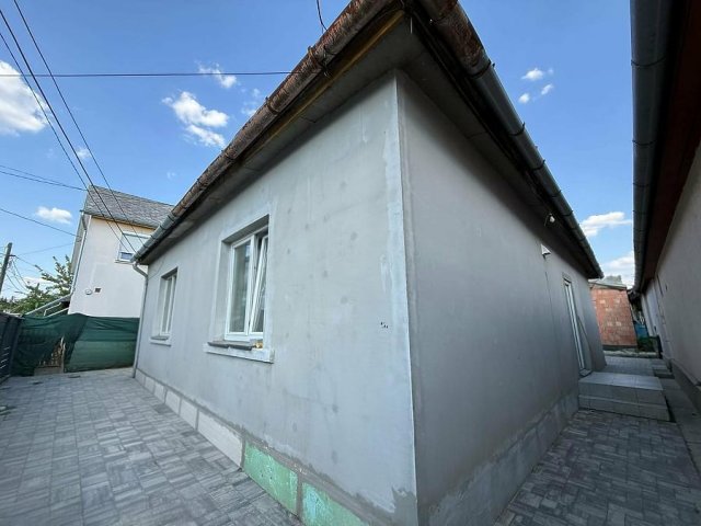 Eladó ikerház, Budapesten, XVII. kerületben 70 M Ft, 3 szobás