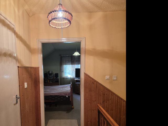 Eladó családi ház, Ercsiben 69 M Ft, 3 szobás