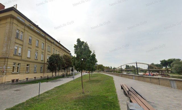 Eladó téglalakás, Győrött, Móricz Zsigmond rakparton 78 M Ft