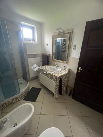 Eladó üzlethelyiség, Ócsán 147 M Ft, 4 szobás