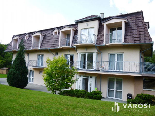 Eladó családi ház, Zalakaroson 361 M Ft, 25 szobás