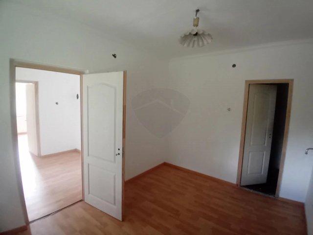 Eladó családi ház, Ecsegen 13 M Ft, 1 szobás
