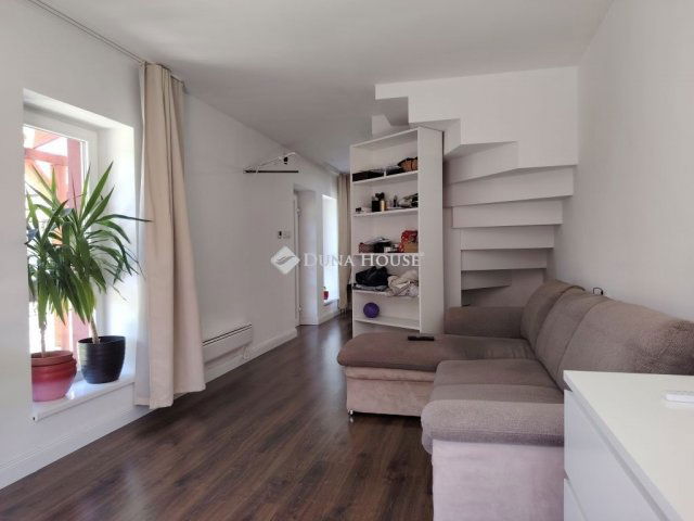 Eladó családi ház, Budapesten, XVI. kerületben 124.99 M Ft