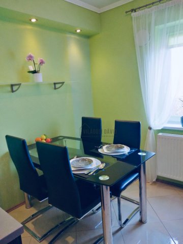 Kiadó téglalakás, albérlet, Debrecenben 270 E Ft / hó, 3 szobás