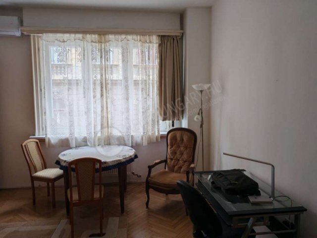 Kiadó téglalakás, albérlet, VII. kerületben, Dohány utcában