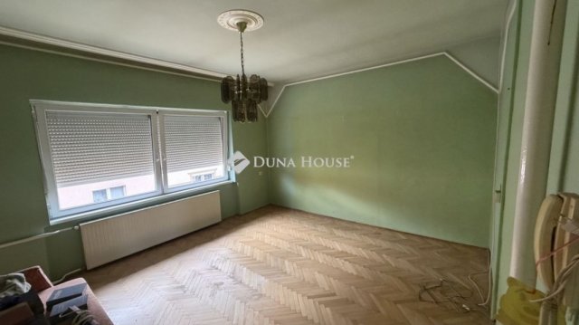 Eladó családi ház, Szombathelyen 69.5 M Ft, 4 szobás