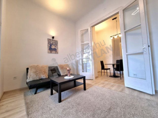 Kiadó téglalakás, albérlet, XIII. kerületben, Váci úton